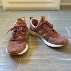 New Balance Women’s Fresh Foam Sport V1 Running Shoes, Earth Red, 9.5